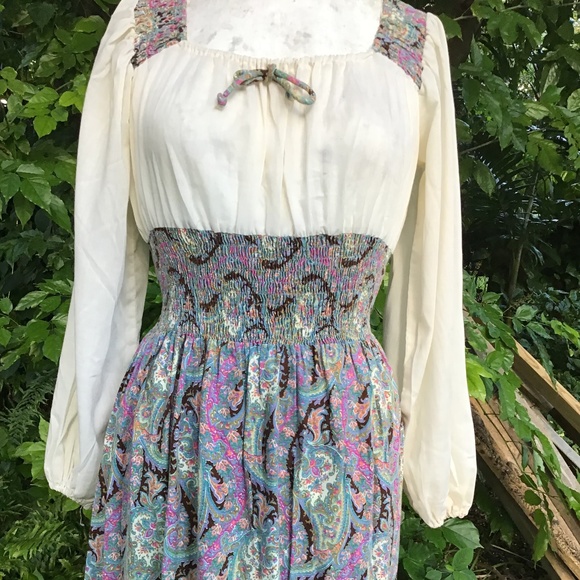 Vintage peasant Dress - Picture 4 of 7